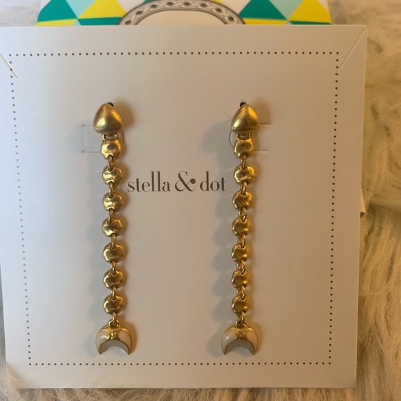 Stella and dot Trevally earrings - Picture 2 of 3
